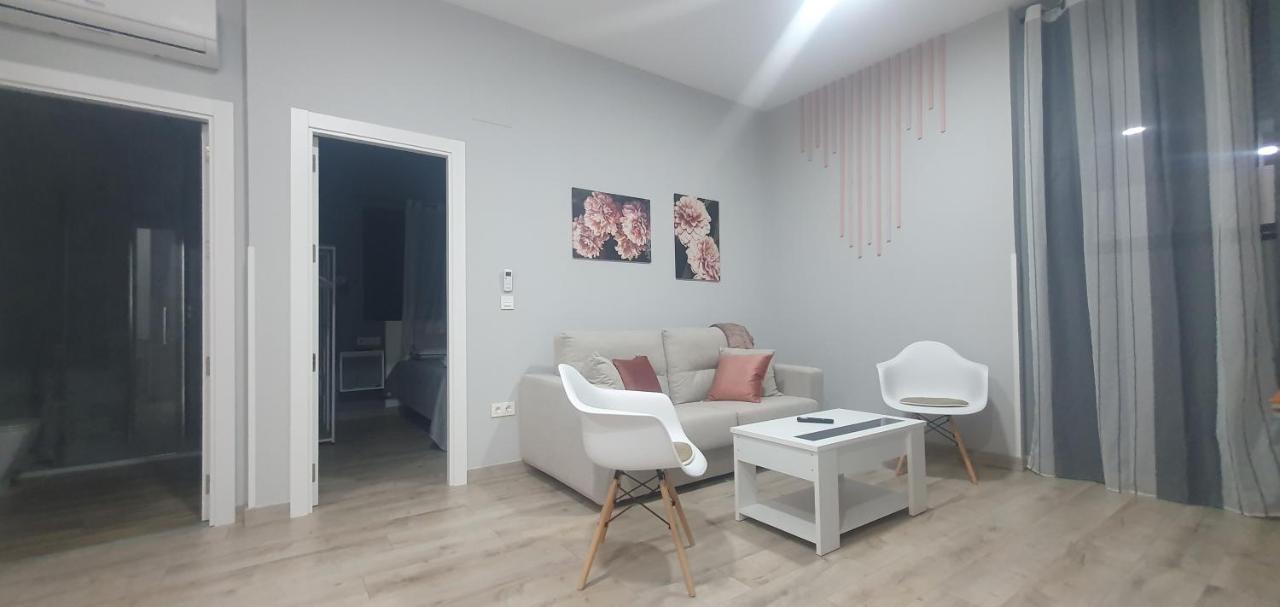 Apartamentos Las trece llaves Jacuzzi bajo petición Mérida Exterior foto